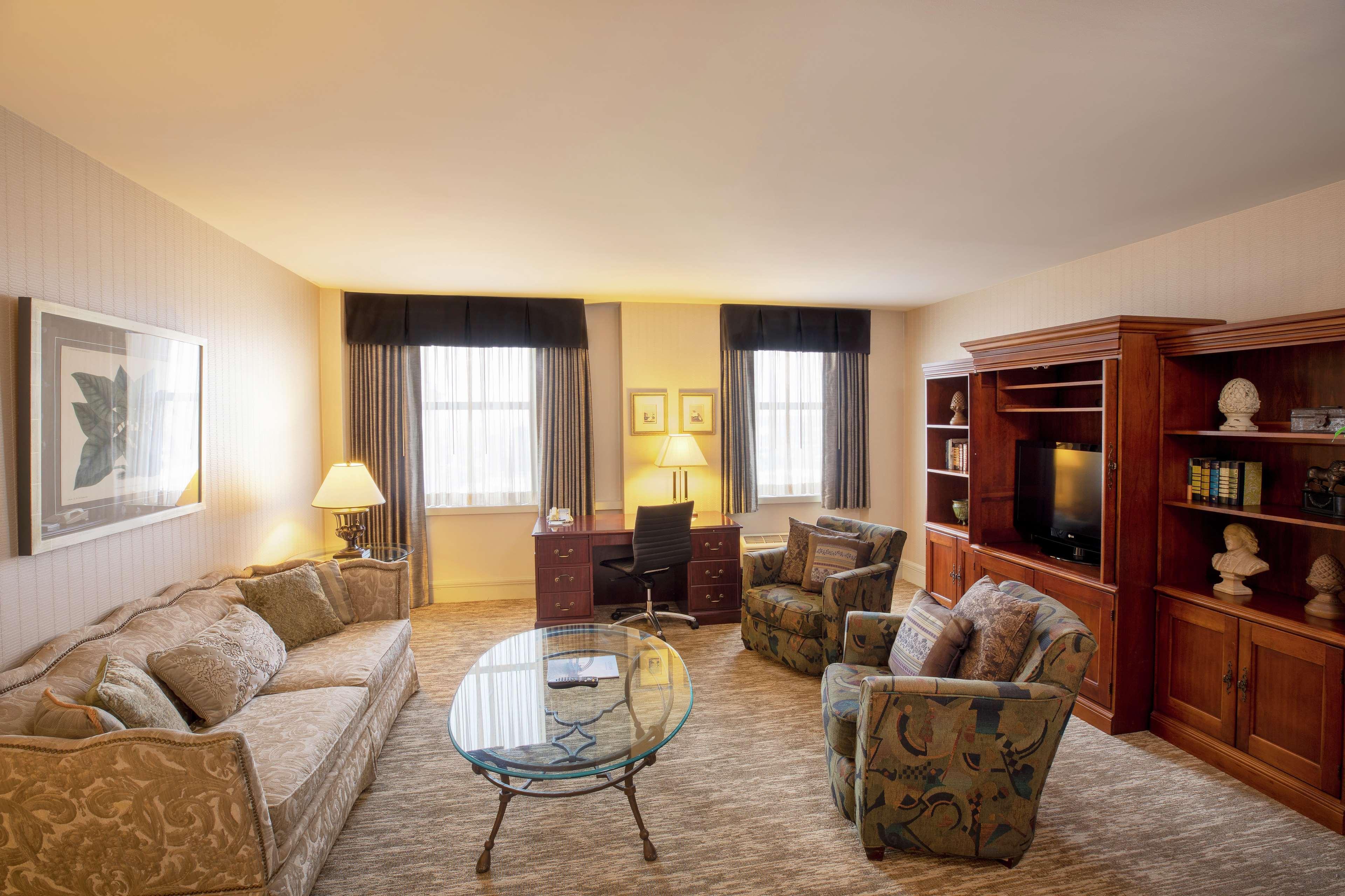 Hilton Cincinnati Netherland Plaza Εξωτερικό φωτογραφία