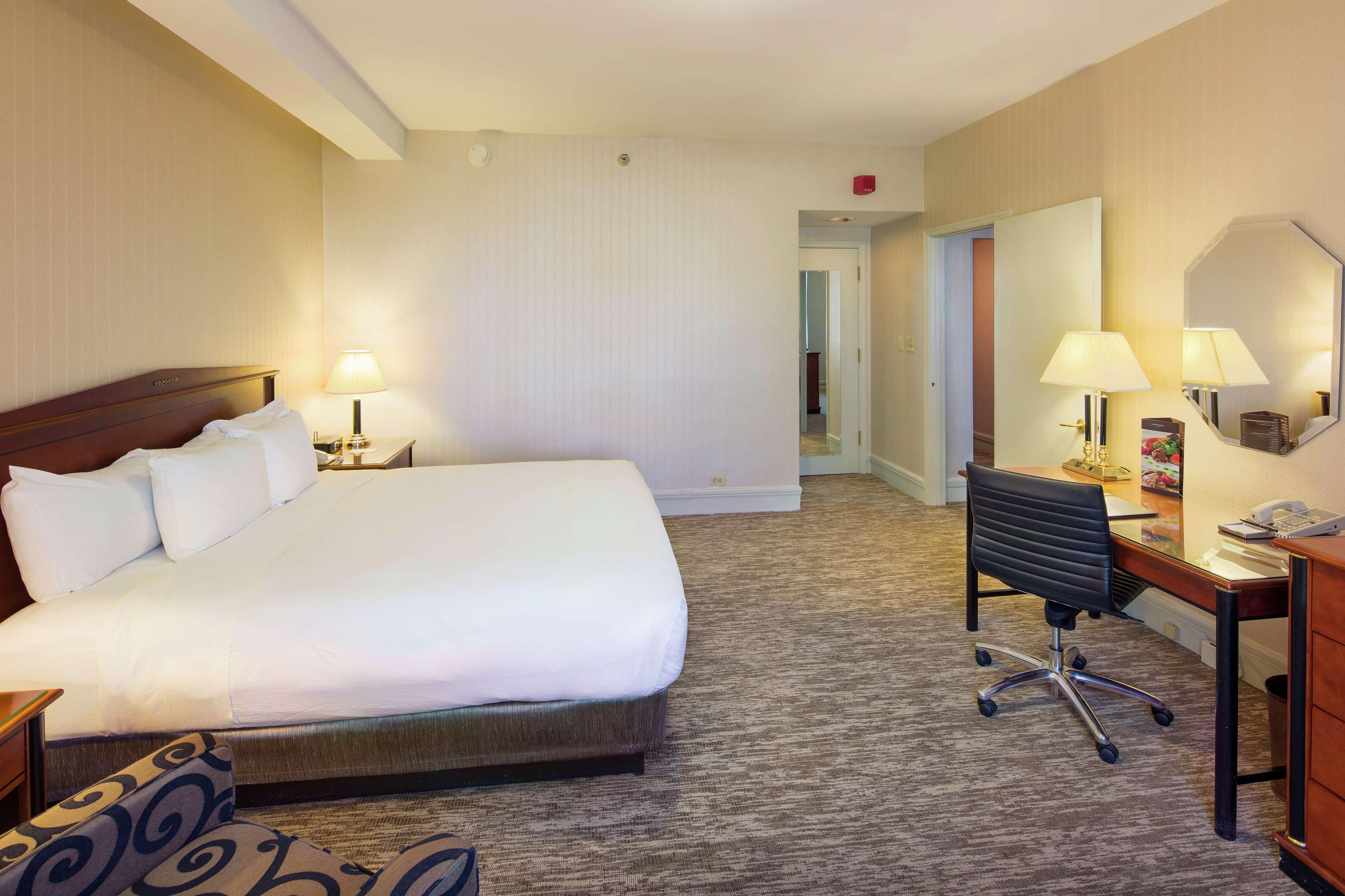 Hilton Cincinnati Netherland Plaza Εξωτερικό φωτογραφία