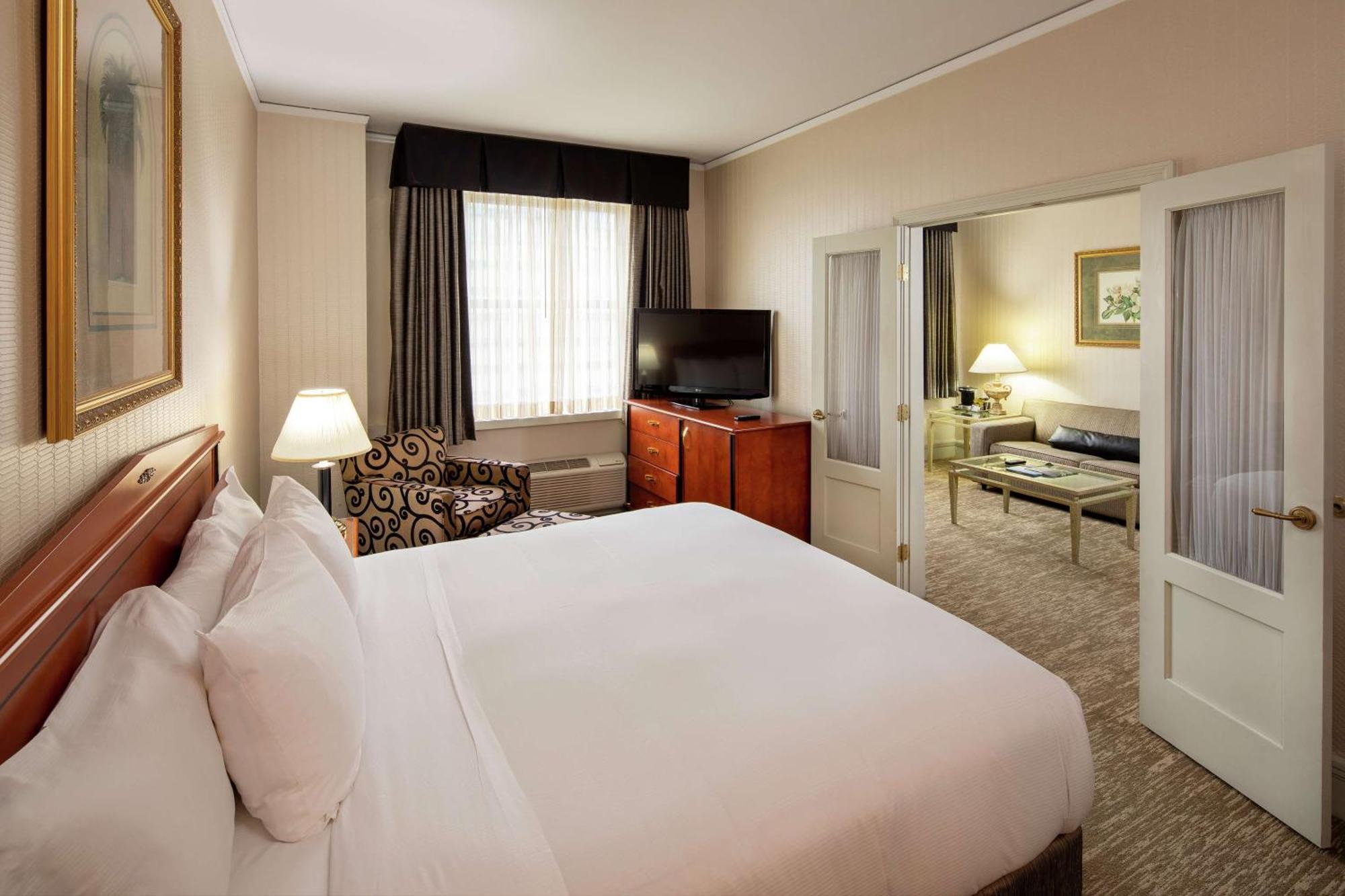 Hilton Cincinnati Netherland Plaza Εξωτερικό φωτογραφία
