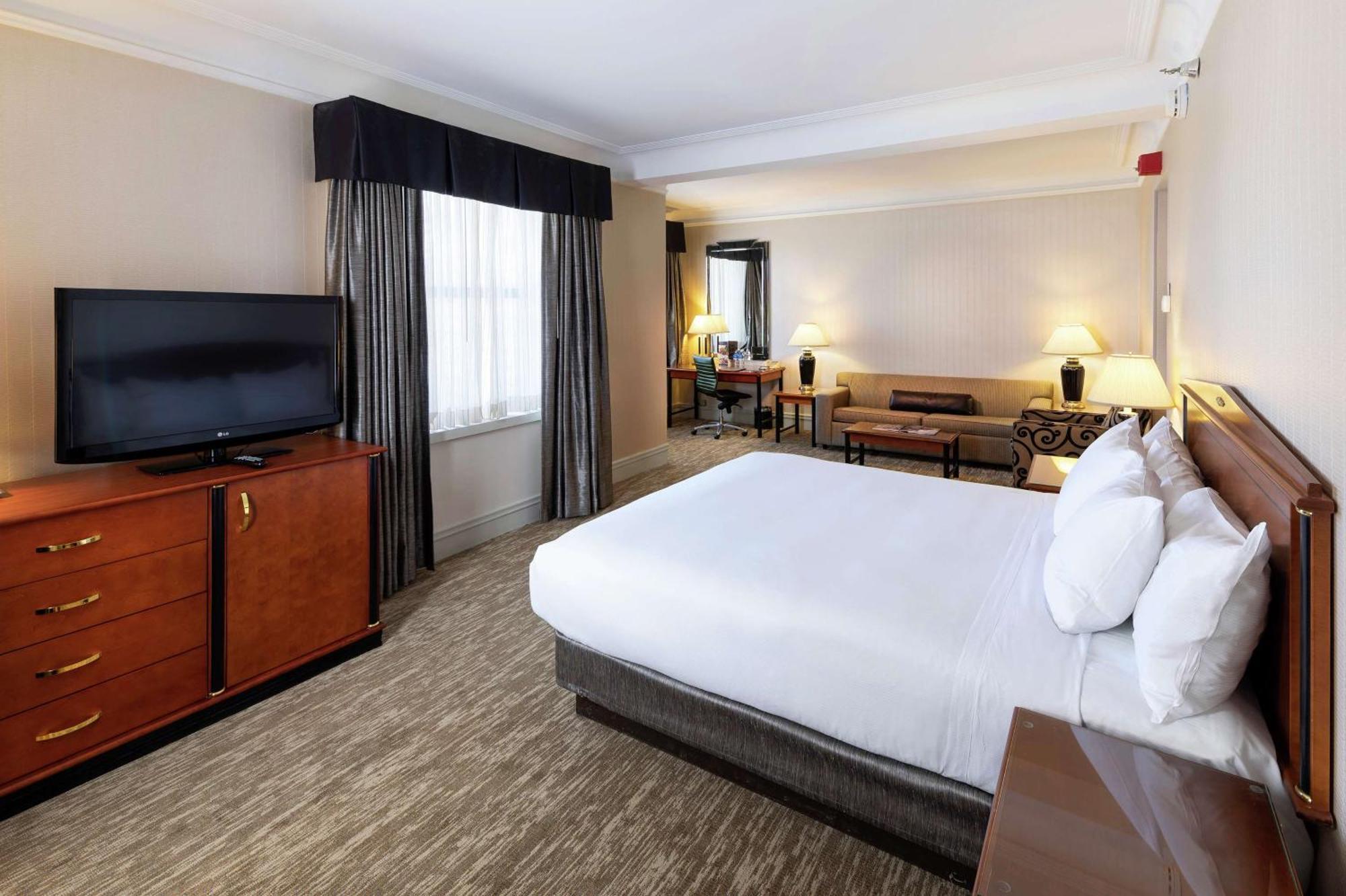 Hilton Cincinnati Netherland Plaza Εξωτερικό φωτογραφία